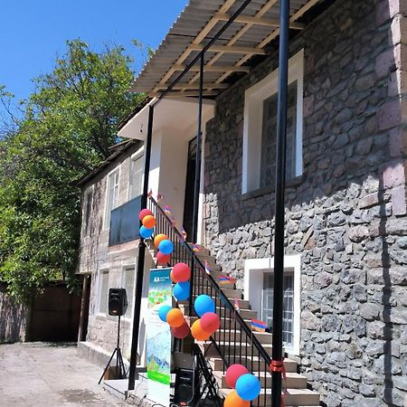 Legend Guest House Artabuynk Exterior photo